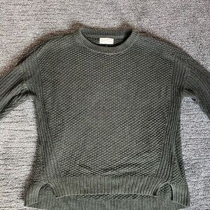 Universal Thread Textured Olive Sweater